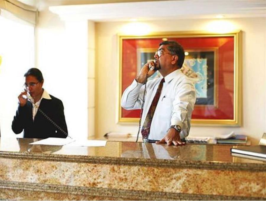 Savoy Suites Нойда Экстерьер фото
